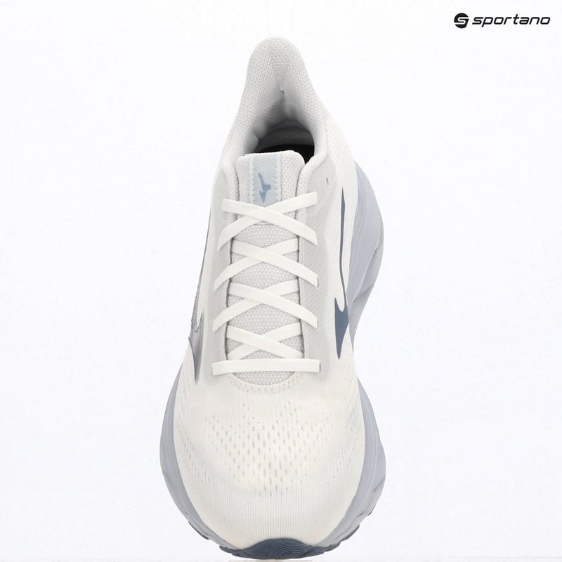 Buty do biegania damskie Mizuno Wave Serene 2 white/arctic ice 4