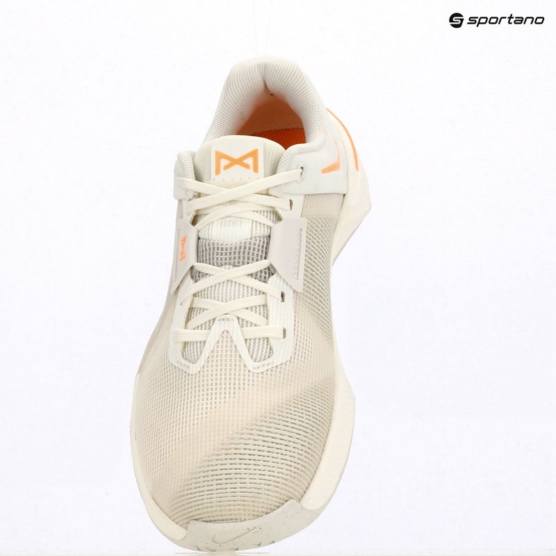 Buty treningowe damskie Nike Metcon 10 sail/phantom/ice peach/orange pulse 10