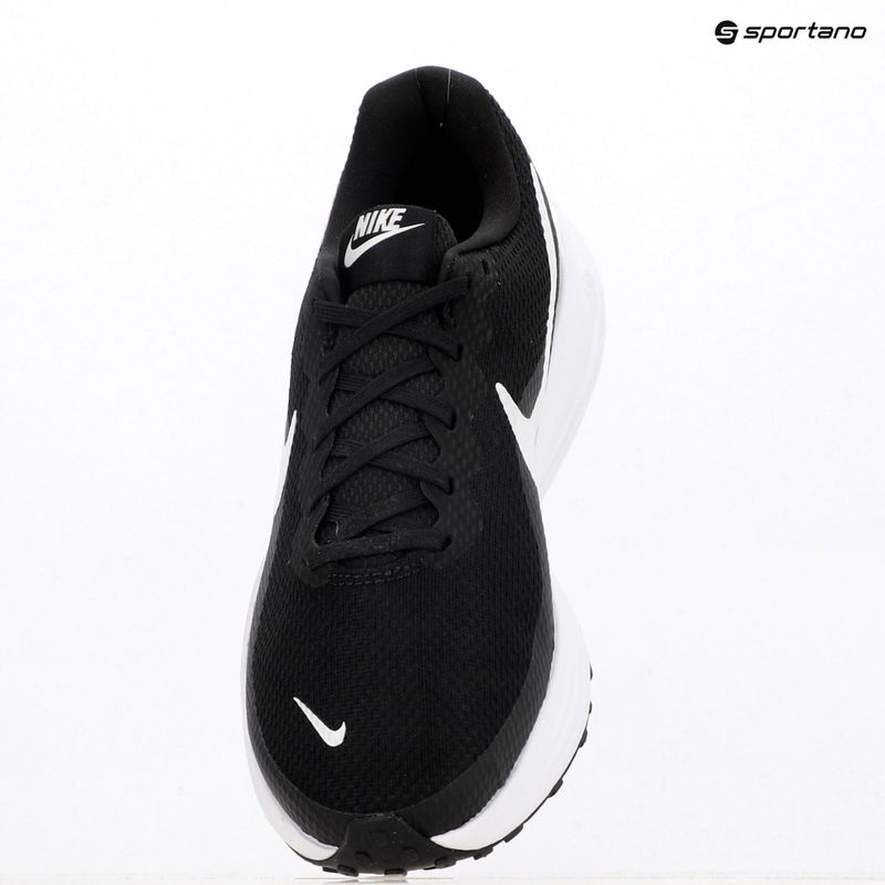 Buty do biegania męskie Nike Revolution 8 Extra Wide black/black/white 6