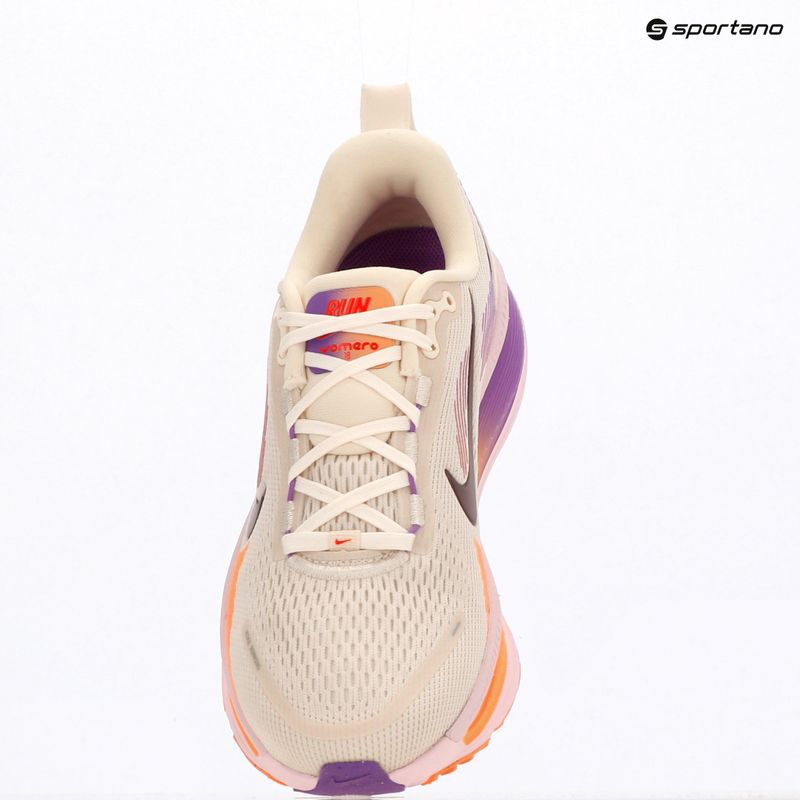 Buty do biegania damskie Nike Vomero 18 chalk/pink foam/bright violet/tattoo 6