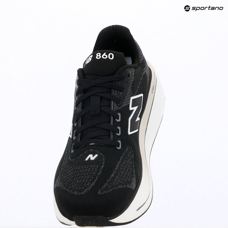 Buty do biegania damskie New Balance Fresh Foam 860's V15 black/ 103 white 17
