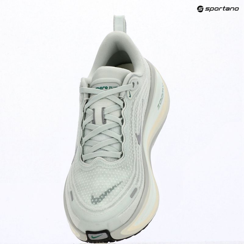 Buty do biegania damskie Nike Vomero Plus light silver/metallic silver 14