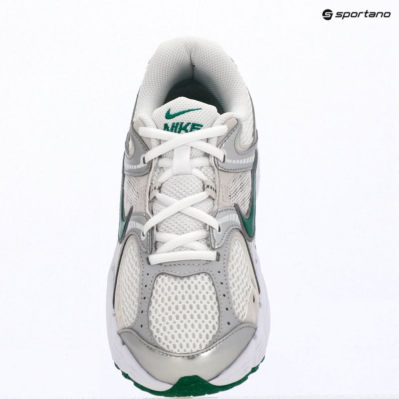 Buty Nike V5 RNR whitevast grey/malachite 14