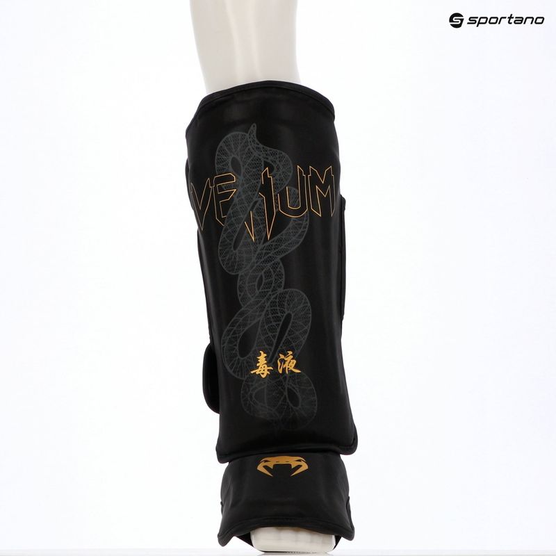 Ochraniacze piszczeli i stóp Venum Serpenti black/silver/gold 9