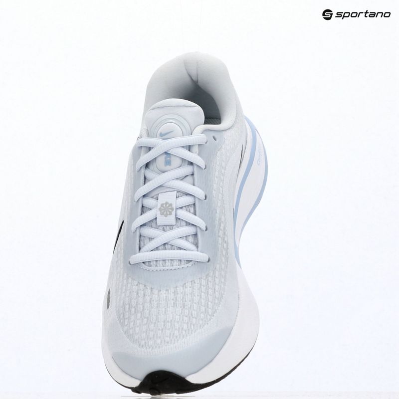 Buty do biegania damskie Nike Journey Run football grey/white/aluminum/anthracite 9