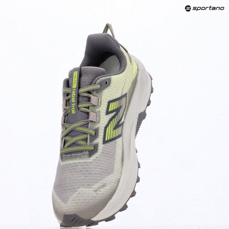 Buty do biegania damskie New Balance Rebel V1 grey 9