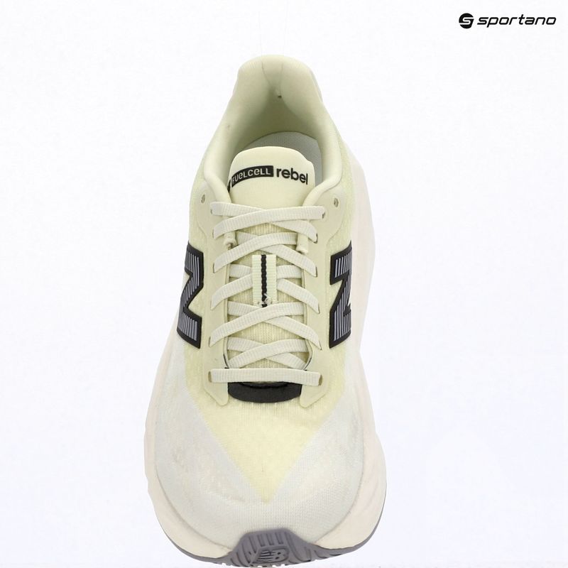 Buty do biegania damskie New Balance FuelCell Rebel V5 pistachio butter/sea salt 9