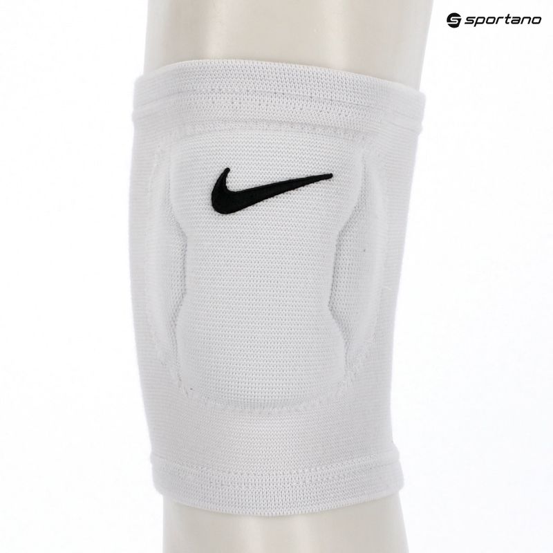 Nakolanniki siatkarskie Nike Streak Voleyball Knee Pads white 3