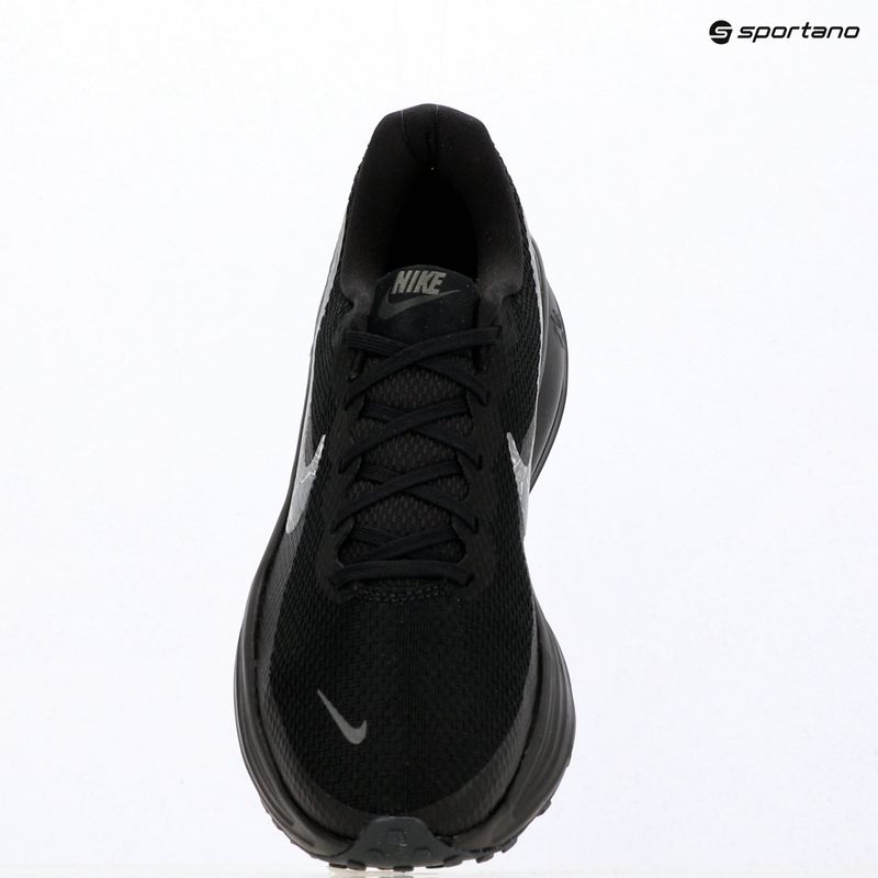 Buty do biegania męskie Nike Revolution 8 black/dark smoke grey/iron grey/white 8