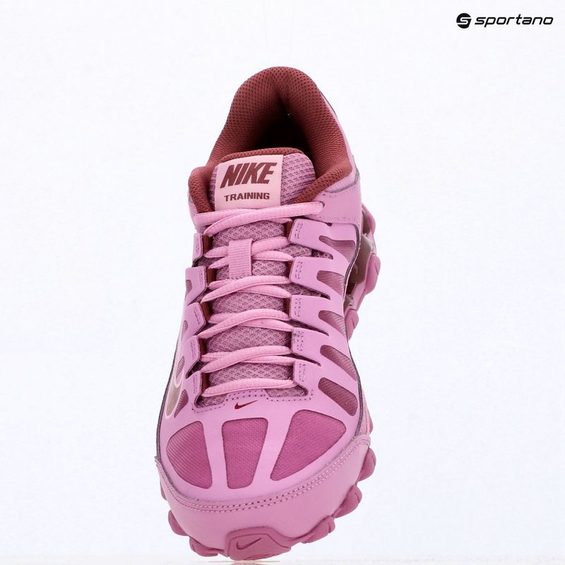 Buty treningowe damskie Nike Reax 8 TR light magenta/pink rise/pink smoke 16