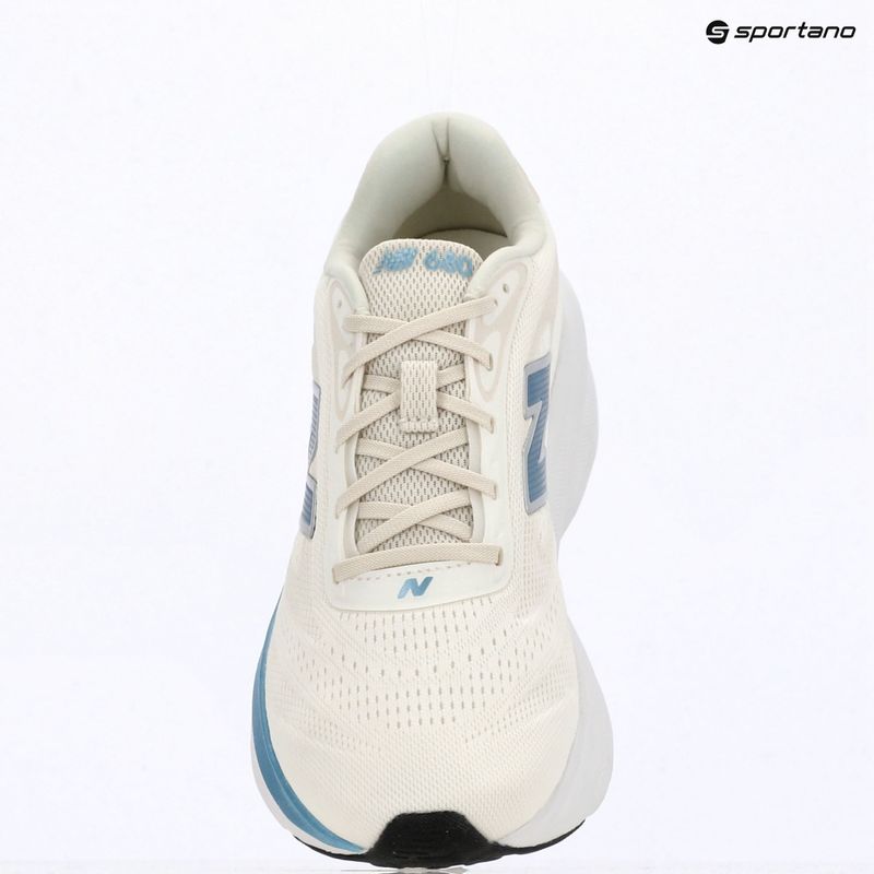 Buty do biegania damskie New Balance Fresh Foam 680's V9 sea salt/altitude metallic/white 9