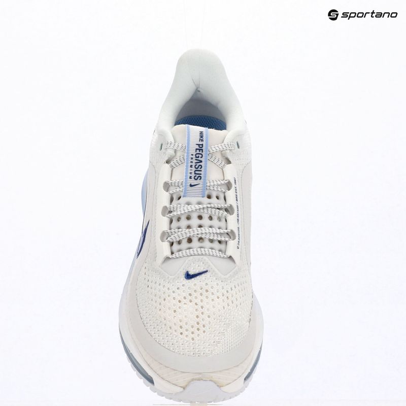 Buty do biegania damskie Nike Pegasus Premium white/aluminum/sundial/mystic navy 18