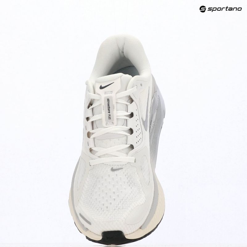 Buty do biegania damskie Nike Structure Plus summit white/photon dust/metallic silver 5