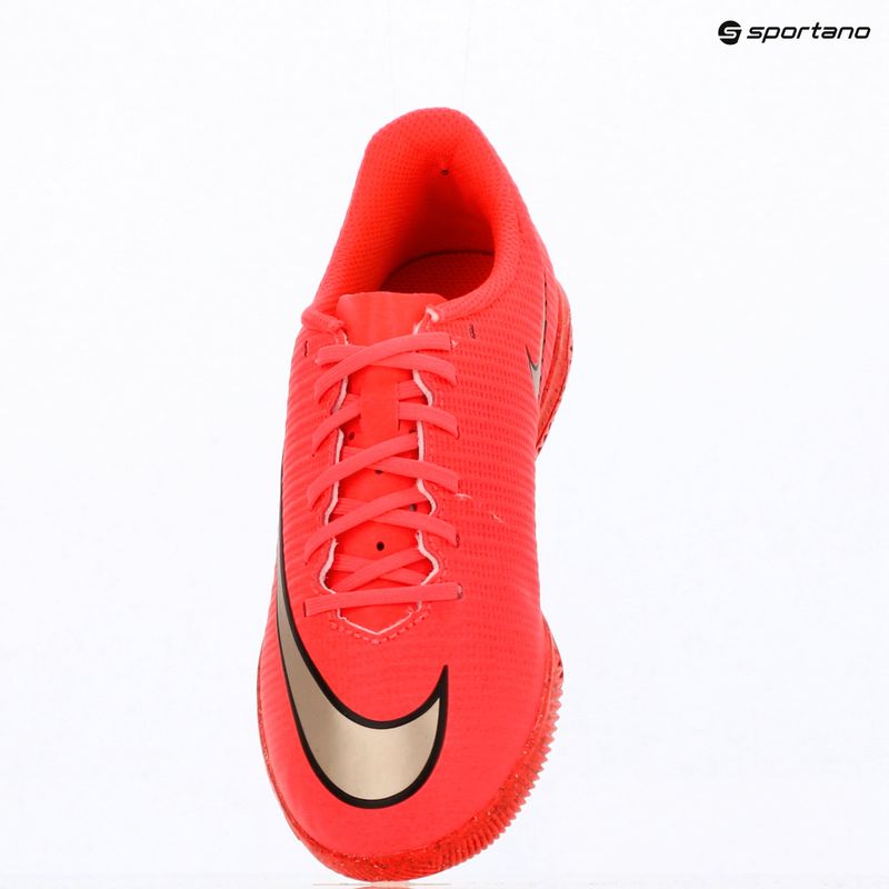 Buty piłkarskie dziecięce Nike Jr. Mercurial Vapor 17 Club bright crimson/blur 8