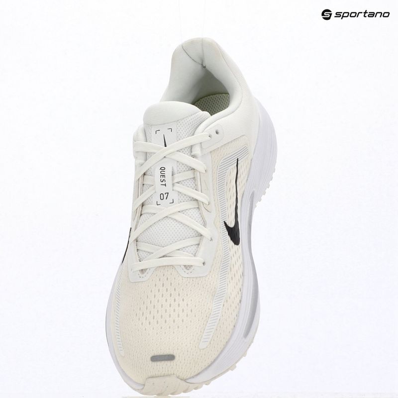 Buty do biegania damskie Nike Quest 7 summit white/white/metallic silver/black 18