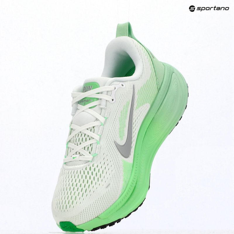 Buty do biegania damskie Nike Vomero 18 white/illusion green/metallic silver 18