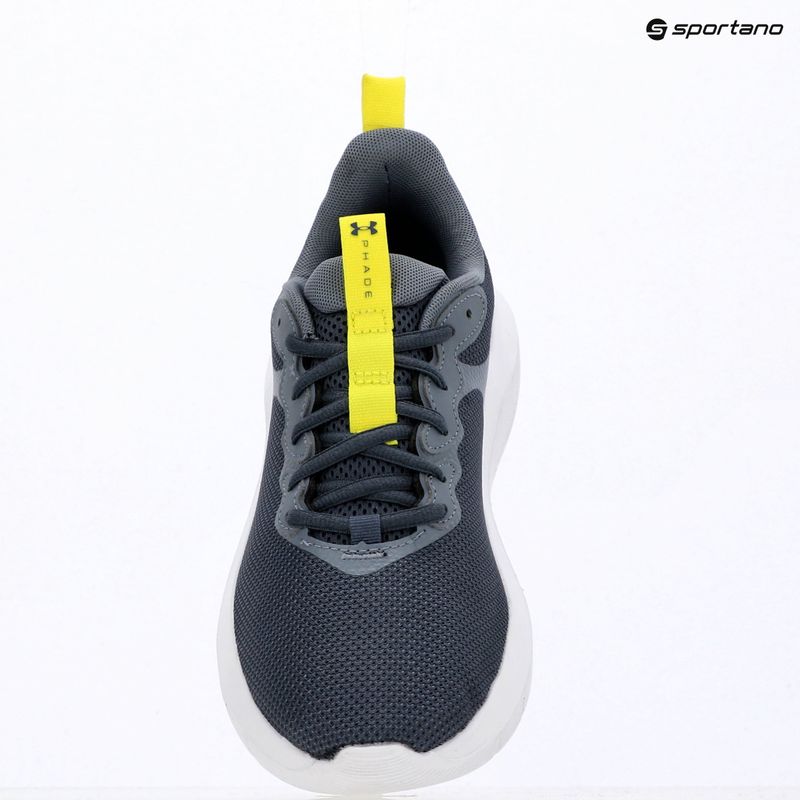 Buty do biegania męskie Under Armour Phade RN 4 downpour gray/gravel/flash light 14