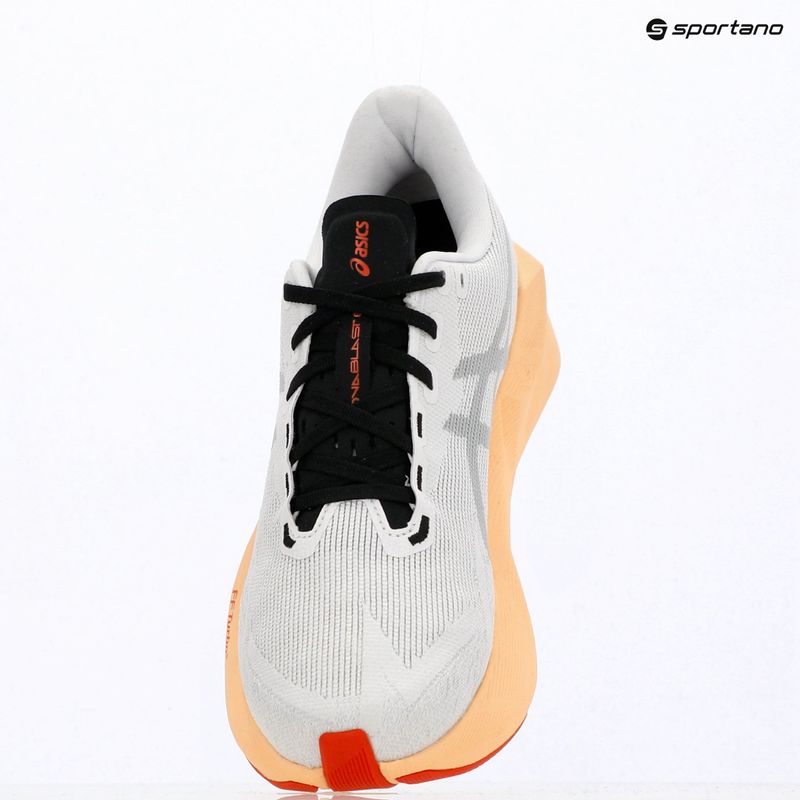 Buty do biegania męskie ASICS Novablast 6 white/orange glow 17