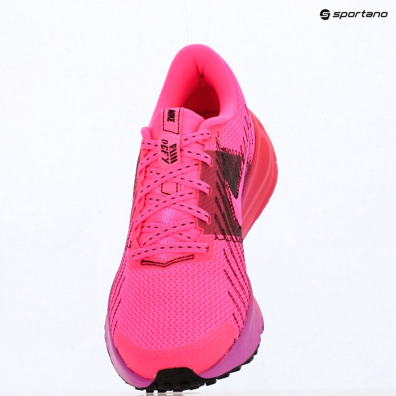 Buty do biegania damskie Nike Run Defy hyper pink/fuchsia blast/black 16
