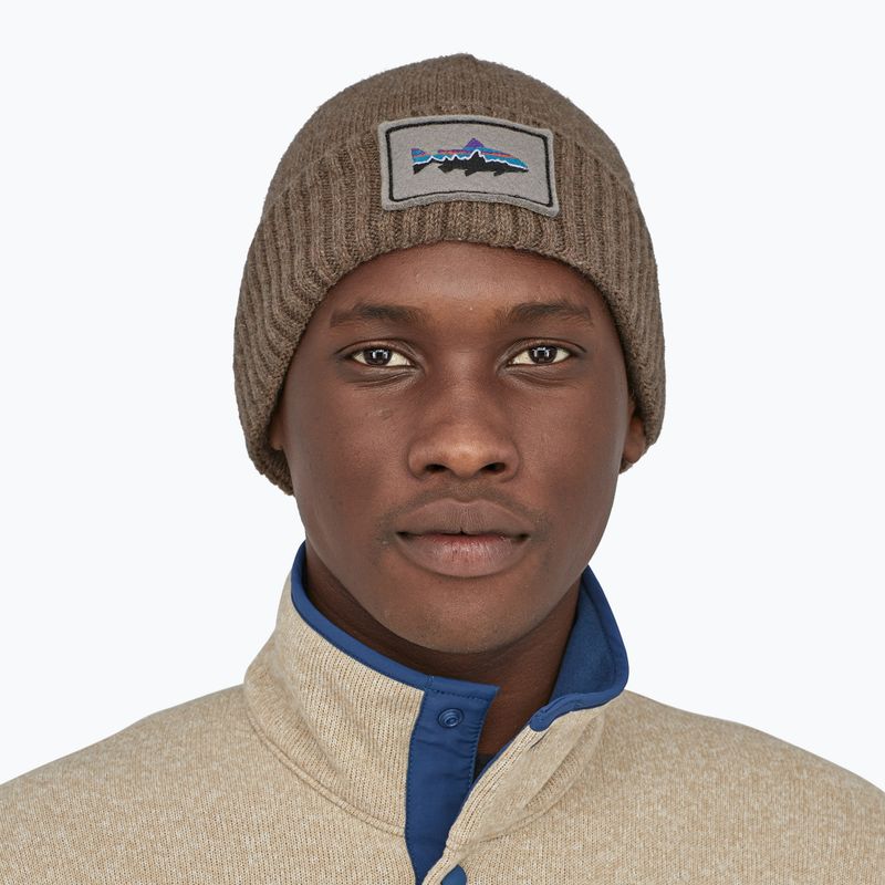 Czapka zimowa Patagonia Brodeo Beanie fitz roy trout patch/ash tan 7