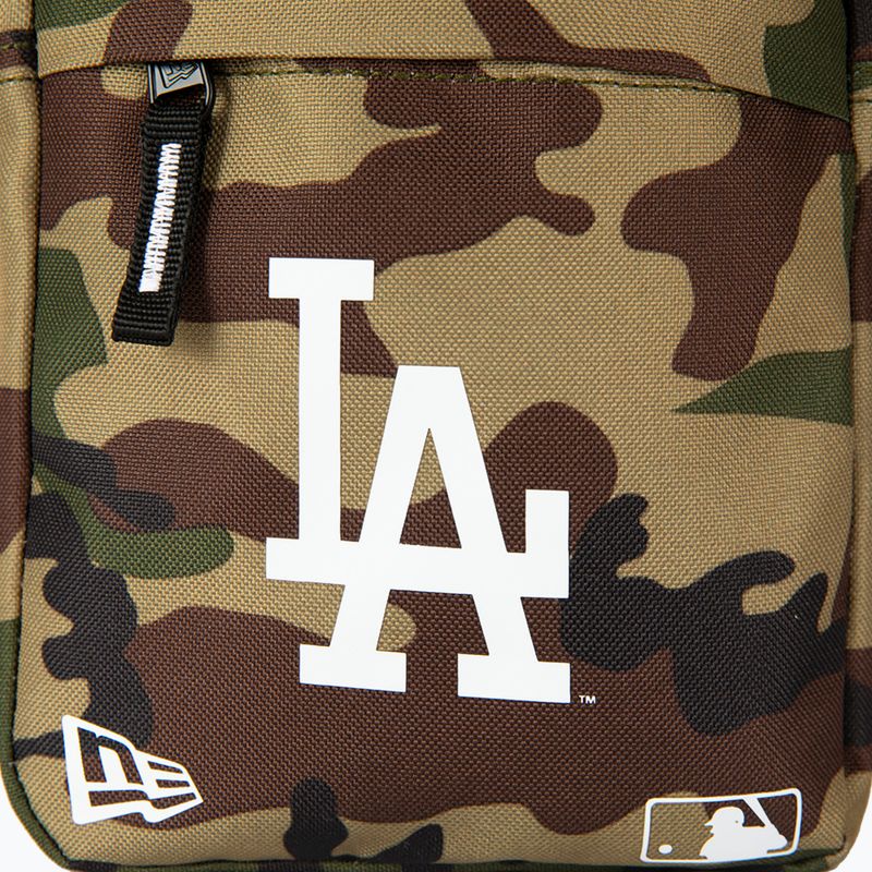 Saszetka New Era Slide Los Angeles Dodgers green med 2