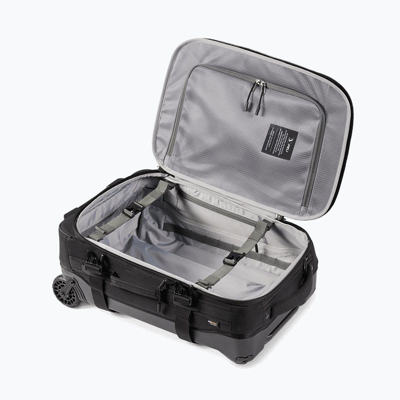 Walizka podróżna PELI Aegis 22' Carry-On Rolling Hybrid Duffel 47 l black 7