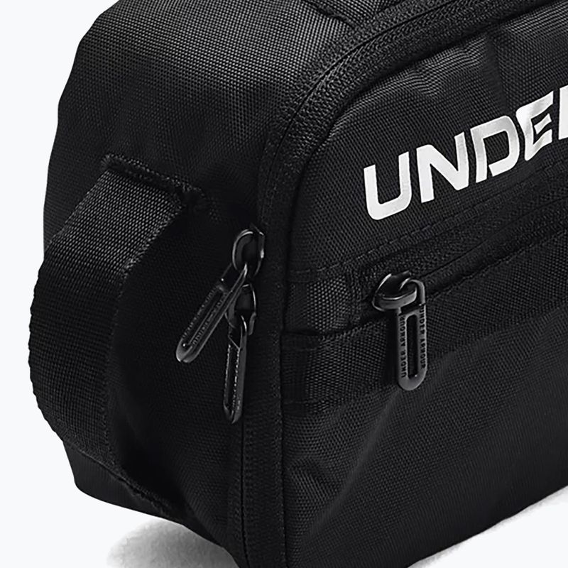 Kosmetyczka Under Armour Contain Travel Kit black/black/metallic silver 7