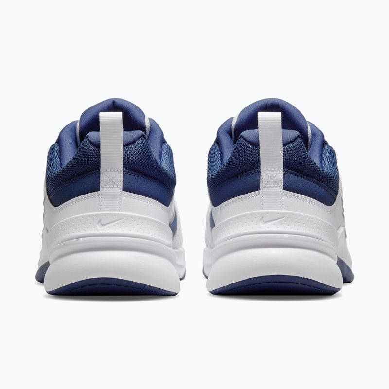 Buty treningowe męskie Nike Defy All Day white/metallic silver/midnight navy 4