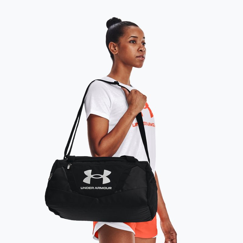 Torba Under Armour Undeniable 5.0 Duffle XS 23 l black/black/metallic silver 10