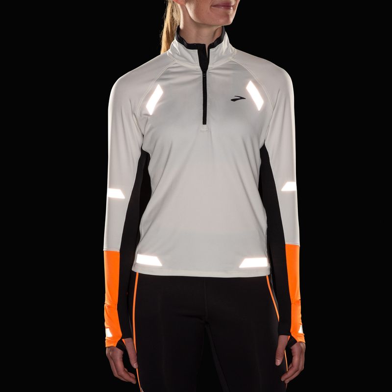 Bluza do biegania damska Brooks Run Visible 1/2 Zip 2.0 ecru/fluoro flash/black 4