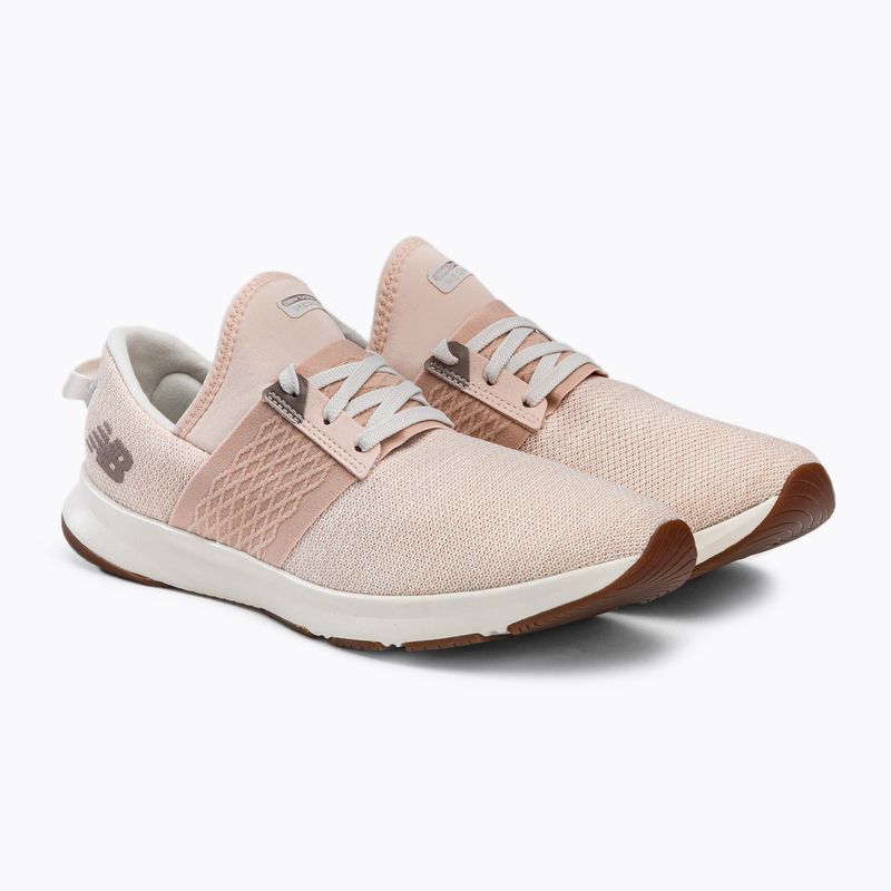 Buty treningowe damskie New Balance Nergize light pink 4