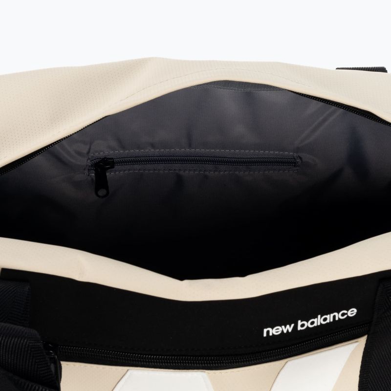 Torba New Balance Legacy Duffel 32 l tm cream 6