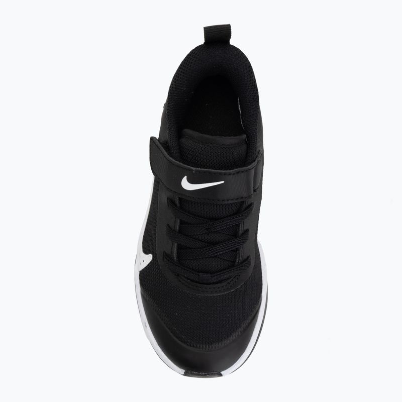 Buty dziecięce Nike Omni Multi-Court black/white 5