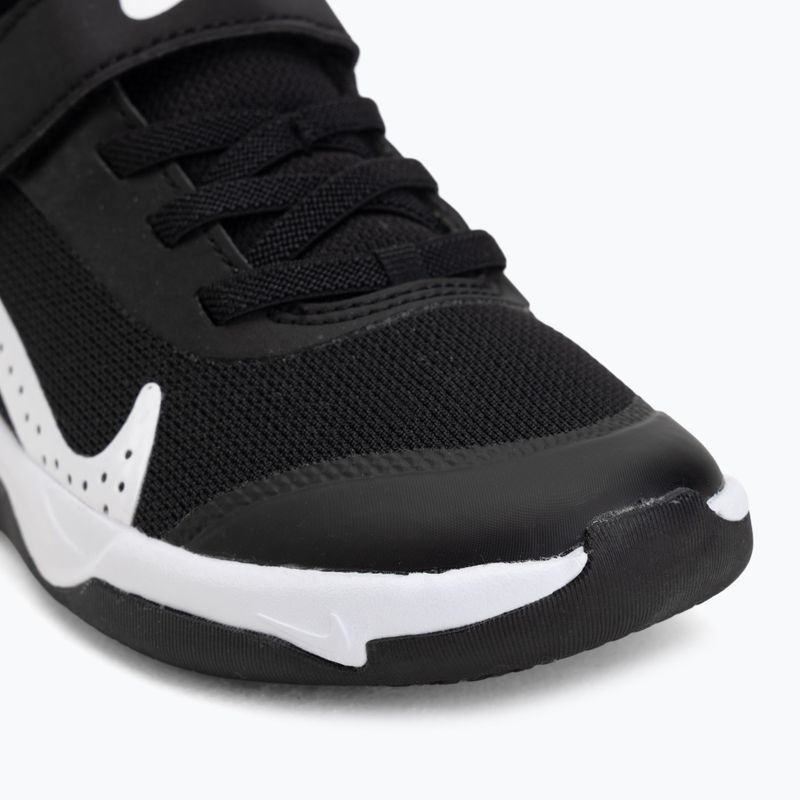 Buty dziecięce Nike Omni Multi-Court black/white 7