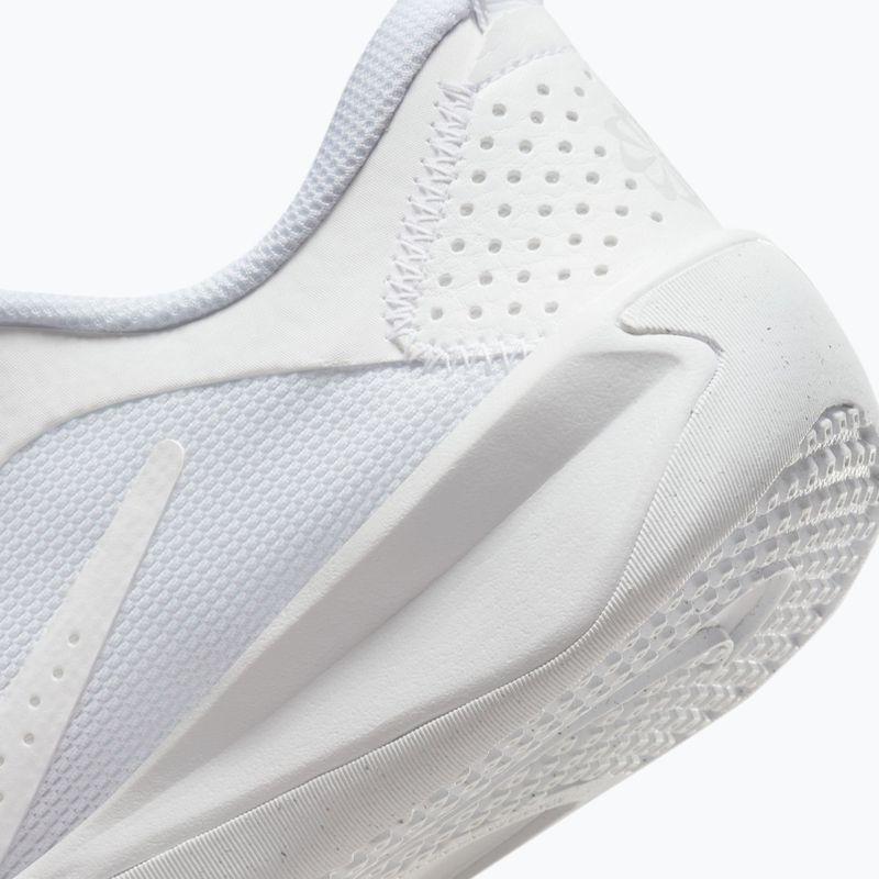 Buty Nike Omni Multi-Court white/pure platinum/white 9