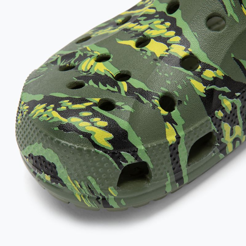 Klapki Crocs Baya Seasonal Printed Clog tiger camo 8