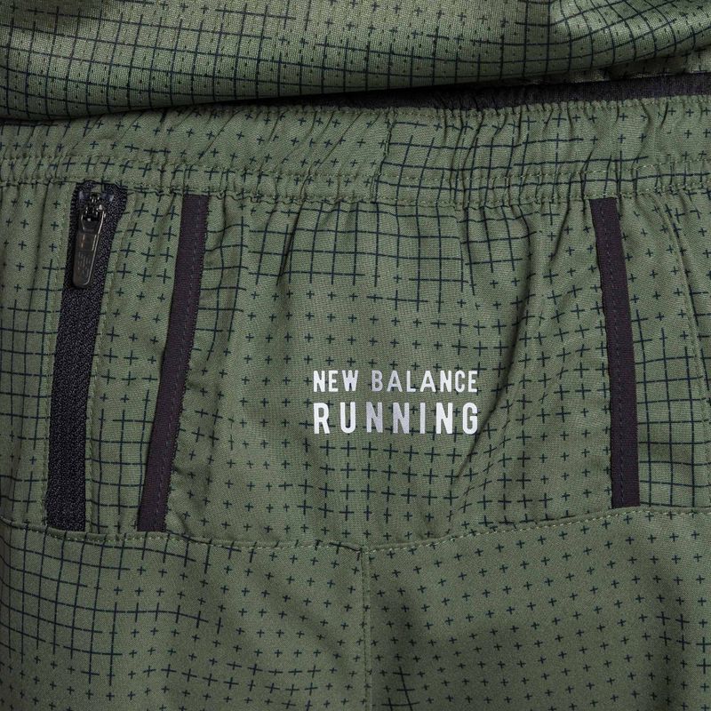 Spodenki do biegania męskie New Balance Printed Impact Run 5" deep olive green 4