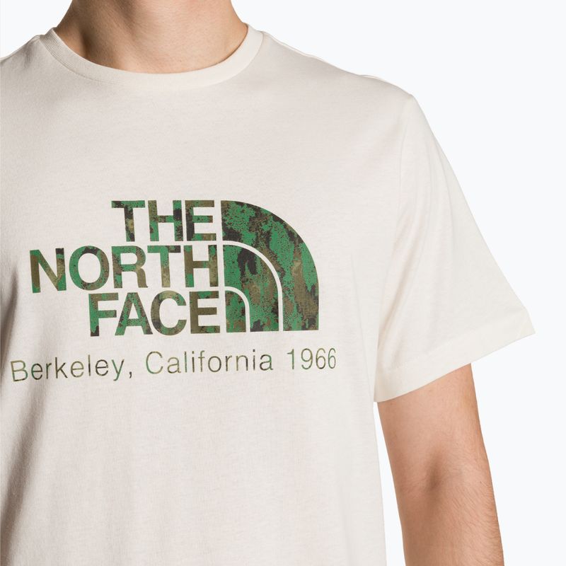 Koszulka męska The North Face Berkeley California white dune/optic emeral 3
