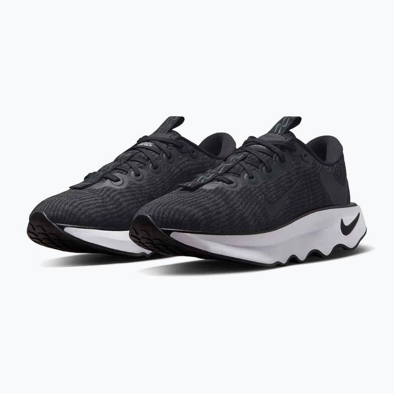 Buty damskie Nike Motiva black/black/anthracite/white 10