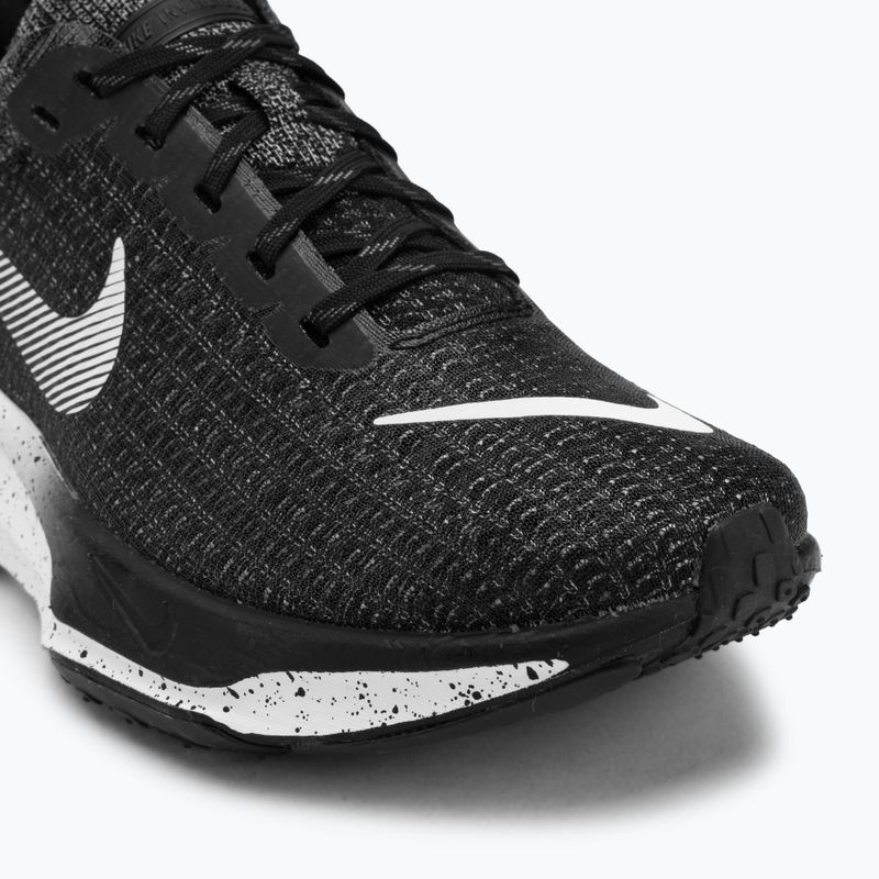 Buty do biegania męskie Nike Invincible 3 black/white 7