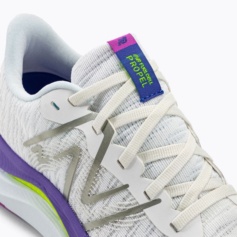 Buty do biegania damskie New Balance FuelCell Propel v4 white/multi 8