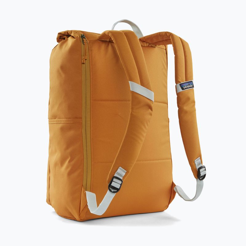 Plecak miejski Patagonia Fieldsmith Roll Top Pack 30 l golden carmel 2
