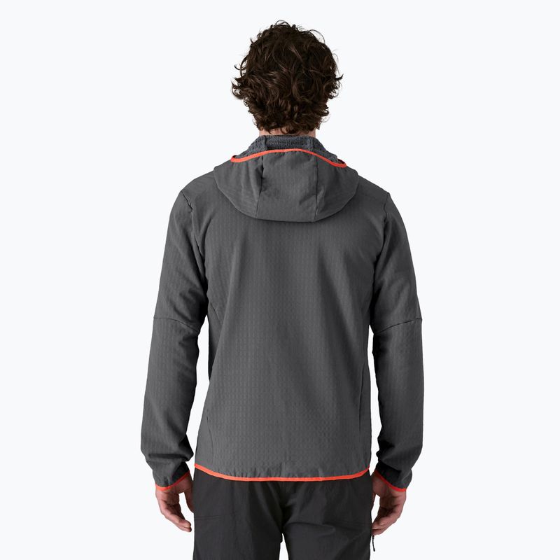 Kurtka softshell męska Patagonia R2 TechFace Hoody forge grey 2