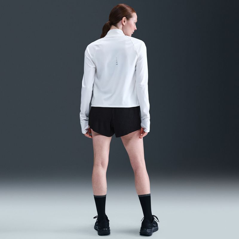 Spodenki do biegania damskie Nike AeroSwift Dri-Fit ADV Mid-Rise 3" black/white 8