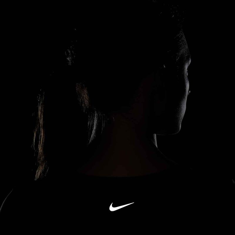 Koszulka treningowa damska Nike One Fitted Dri-Fit Cropped Top black 6