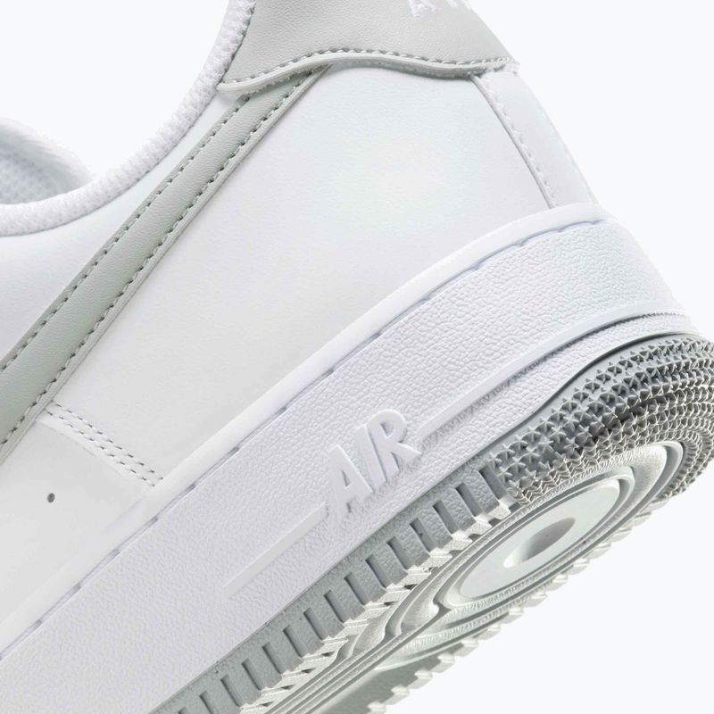 Buty męskie Nike Air Force 1 '07 white/white/light smoke grey 9