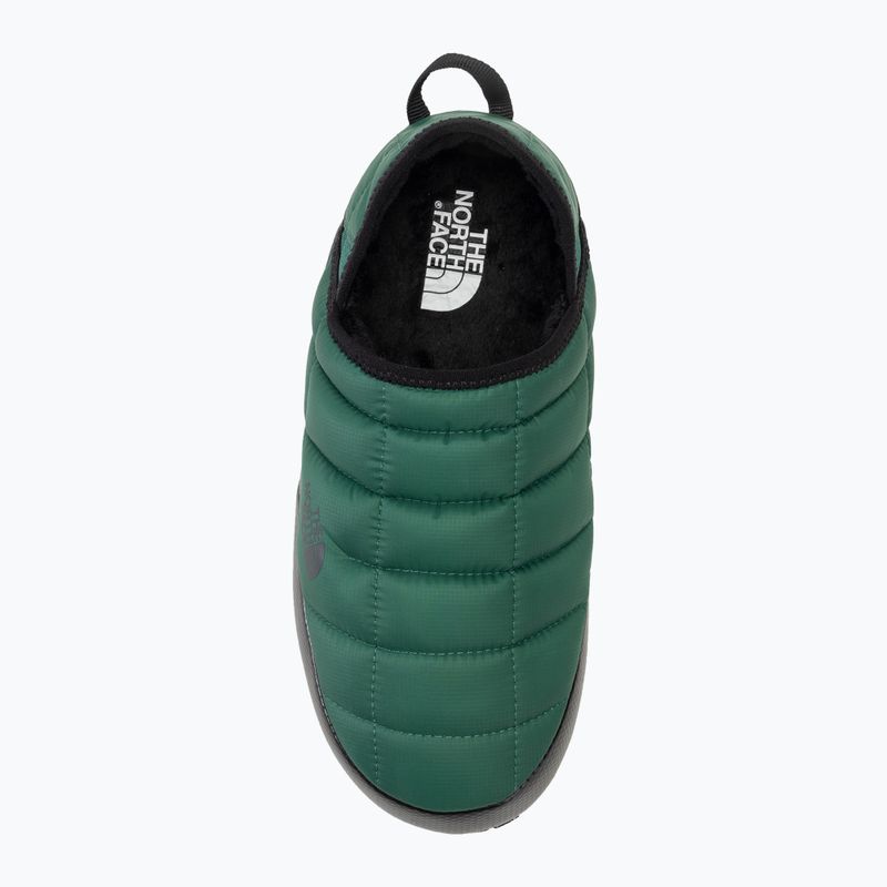 Kapcie damskie The North Face Thermoball Traction Mule V evergreen/black 5