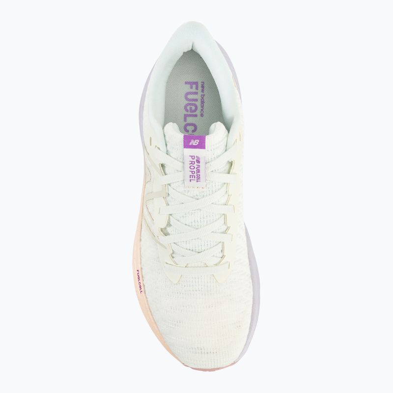 Buty do biegania damskie New Balance FuelCell Propel v4 sea salt 6