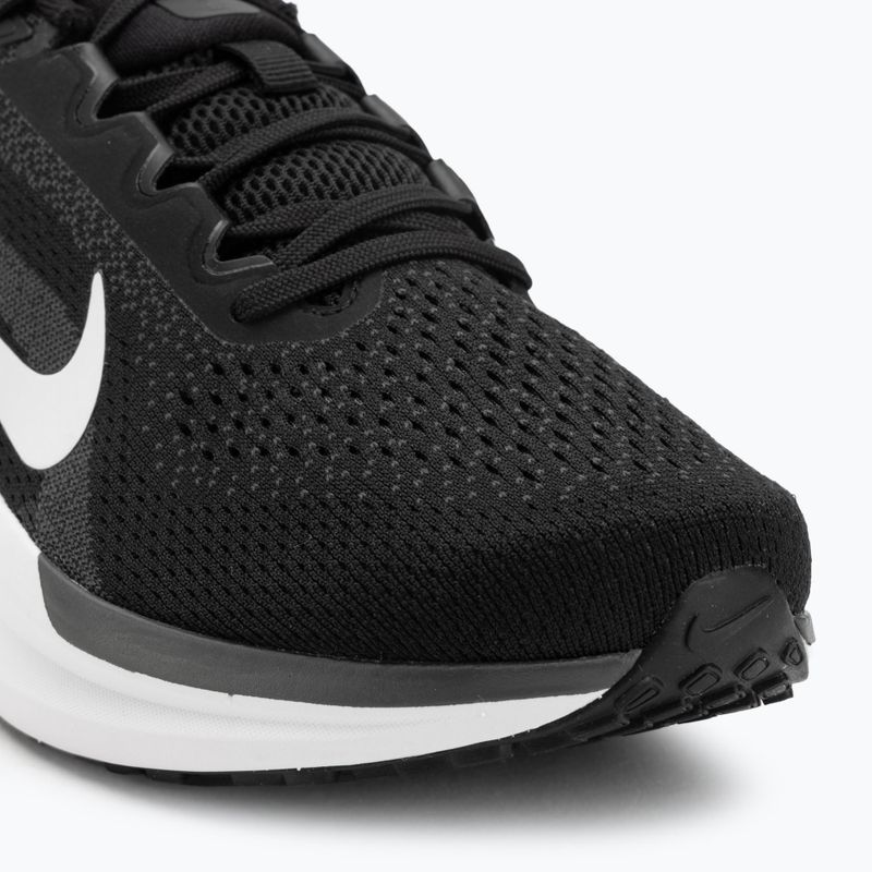 Buty do biegania męskie Nike Winflo 11 black/white/anthracite/cool grey 7