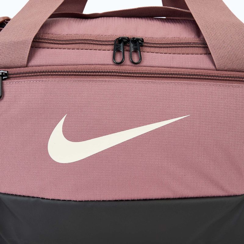 Torba treningowa Nike Brasilia 9.5 Duffle 25 l smokey mauve/black/light orewood brown 4
